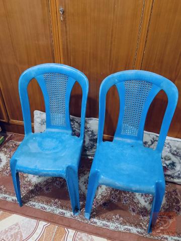 ميز طعام مع غلاف و 3 كراسي للبيع في النجف الأشرف