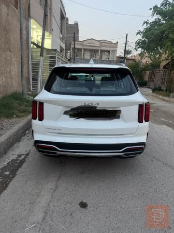 كيا سورنتو خليجية 7 راكب 2023 للبيع في بغداد