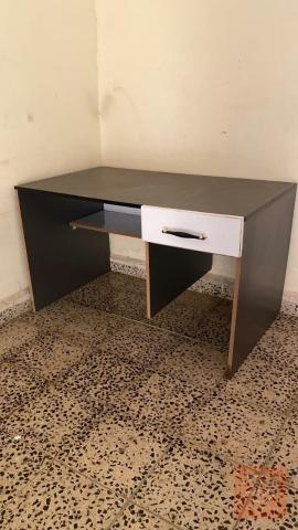 ميز للبيع في صلاح الدين