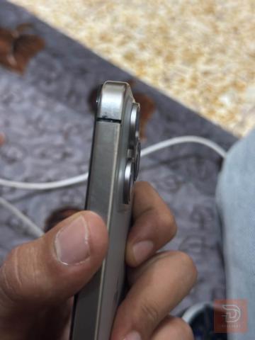 ابل ايفون 15 برو ماكس 256 غيغا مستعمل للبيع في نينوى