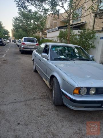 toyoata Bmw525 2031 للبيع في بغداد