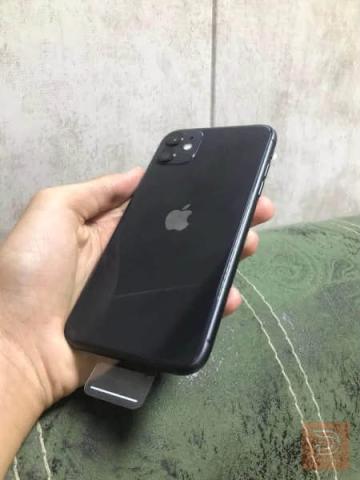 iPhone 11 أسود مستعمل للبيع في بغداد