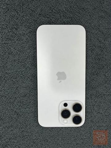iPhone 16 Pro Max مستعمل للبيع في النجف الأشرف