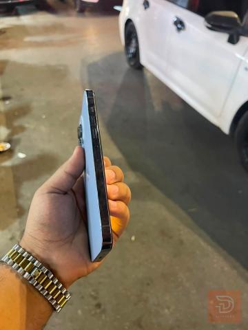 ايفون 13 pro max ذاكرة 256 مستعمل للبيع في بغداد