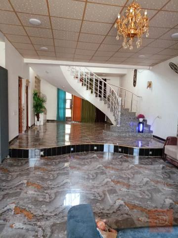 دار للبيع في الديوانية حي الجامعة مساحة 200 متر
