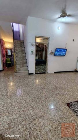 بيت حي الحكيم مساحة 150 متر للبيع في واسط