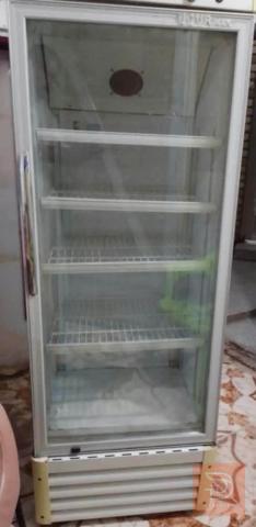 براد نظيف وشغال مستعمل للبيع في واسط