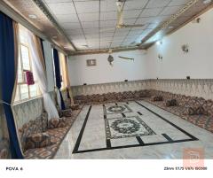 دار في كربلاء مساحة 300م للبيع