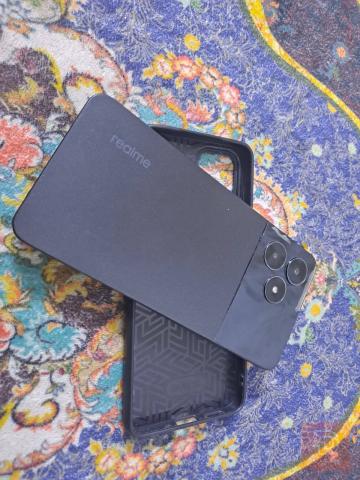 ريلمي C51 للبيع في بغداد