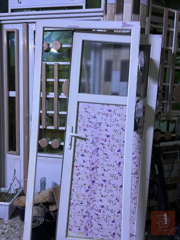 مفرغة مطبخ شغالة ونضيفة طول ١٩٥ عرض ٨٠ للبيع في كربلاء المقدسة