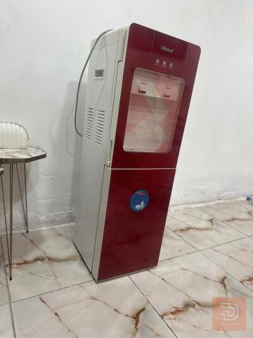 براد حجم كبير نظيف جدا مستعمل للبيع في بغداد