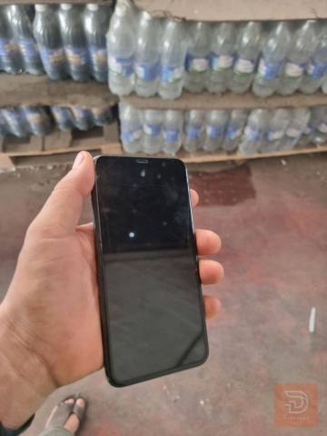 أيفون 11 برو ماكس نظيف مستعمل للبيع في بغداد