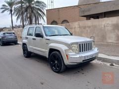 جيب ليبرتي خليجي موديل 2011 للبيع في بغداد