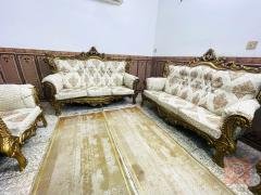 تخم ملكي زان ١٠ مقاعد مستعمل للبيع في بغداد