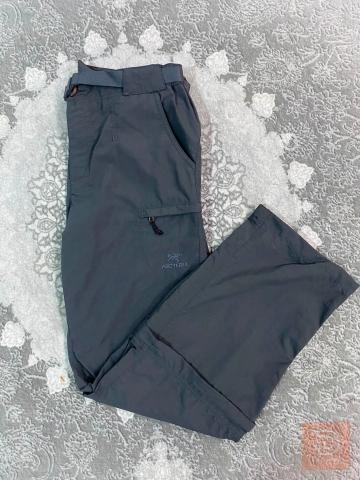 بنطال تسلق جبال Arc'teryx قياس XL رصاصي غامق للبيع في عموم العراق