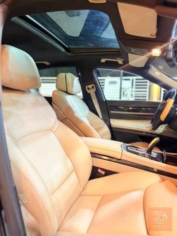 BMW 740 وكالة العروش 2010 للبيع في بغداد