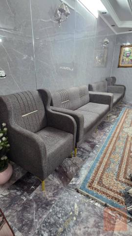 تخم 12 مقعد نظيف مستعمل للبيع في بغداد