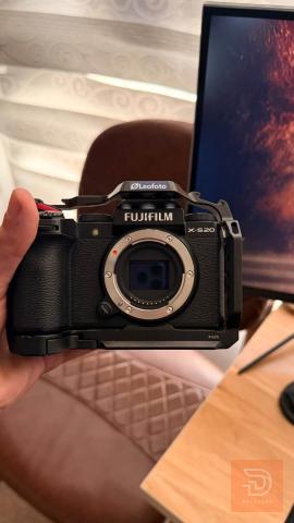 Fujifilm X-S20 جديد للبيع في بغداد