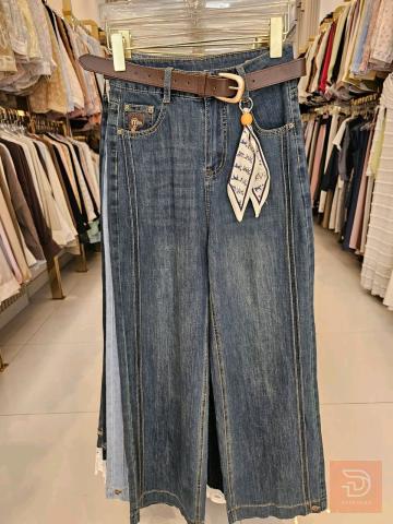 ملابس