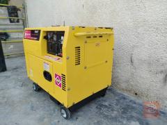 مولد KAMA TOP كاتم 7 KVA مستعمل للبيع في بغداد