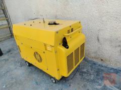 مولد KAMA TOP كاتم 7 KVA مستعمل للبيع في بغداد