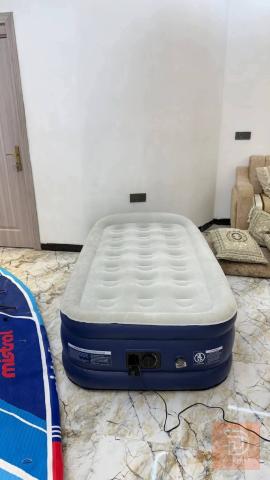 دوشك نفخ نفر طبي مع مخدة جديد للبيع في عموم العراق