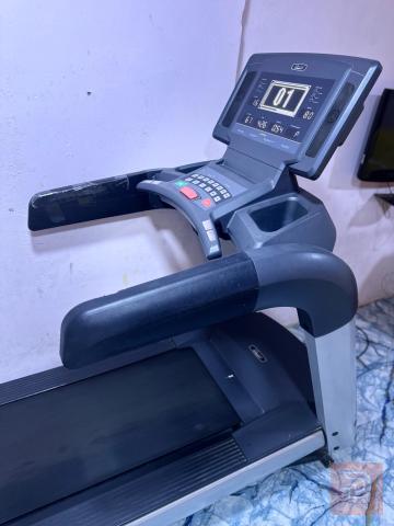 جهاز جري رياضي بمحرك 240volt