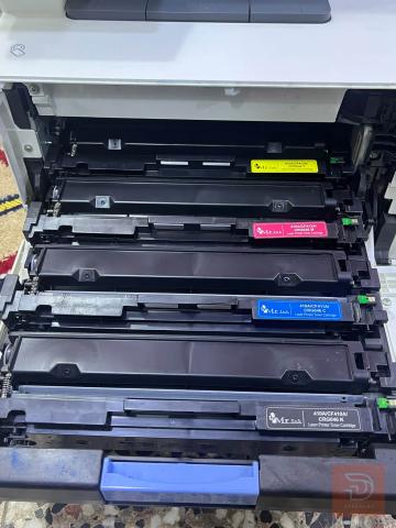 HP Color LaserJet Pro MFP M477fdw مستعمل للبيع في بغداد