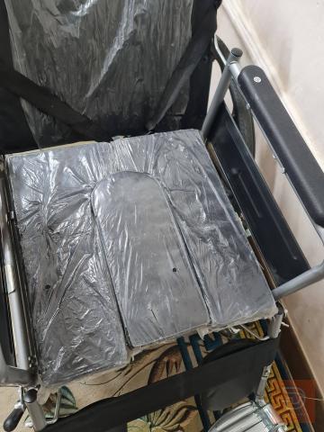 مقعد نظام سرير مستعمل للبيع في واسط