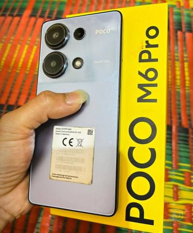 POCO M6 Pro ذاكرة 256 ورام 12 للبيع في بغداد