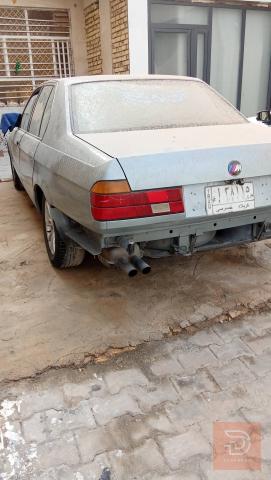سيارة BM735 مستعمل للبيع في النجف الأشرف