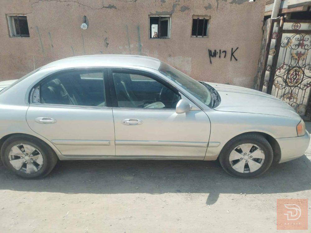سيارة اوبتما 2005 للبيع في الديوانية