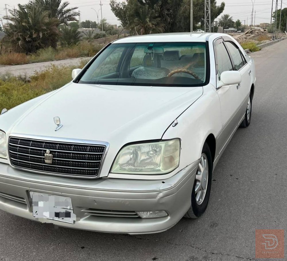 تويوتا كراون 2003 للبيع في ذي قار