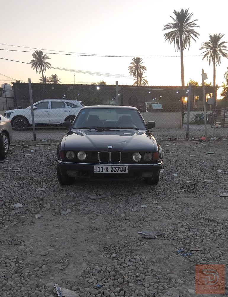 Bmw v8 730 1993 للبيع في واسط